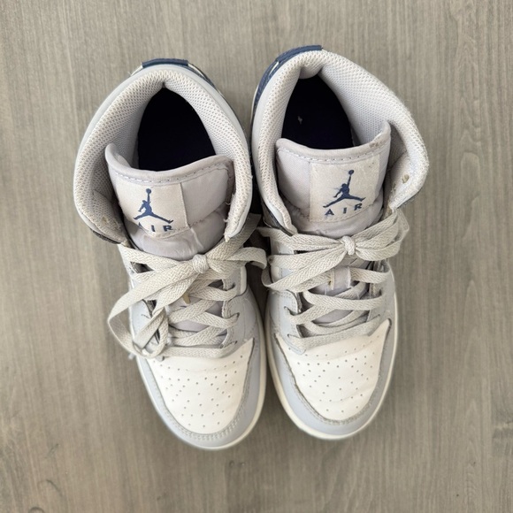 Nike Air Jordan Mid blue gray white sneakers shoes size women 7 or Y5.5 - Picture 5 of 12